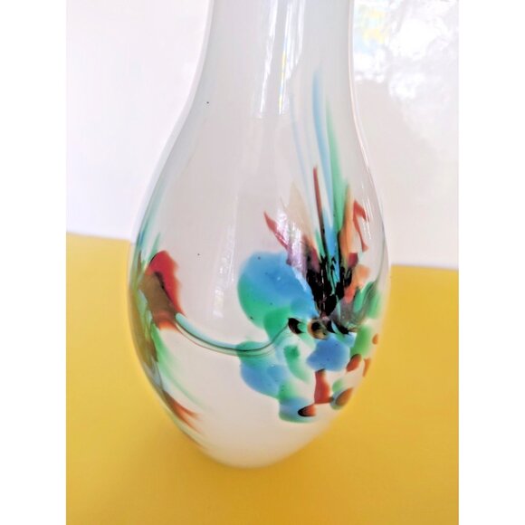 Hand Blown Italian Opaline Abstract art swirls Glass vase 9" - Picture 12 of 14